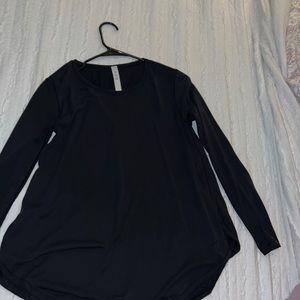 Lululemon black long sleeve top